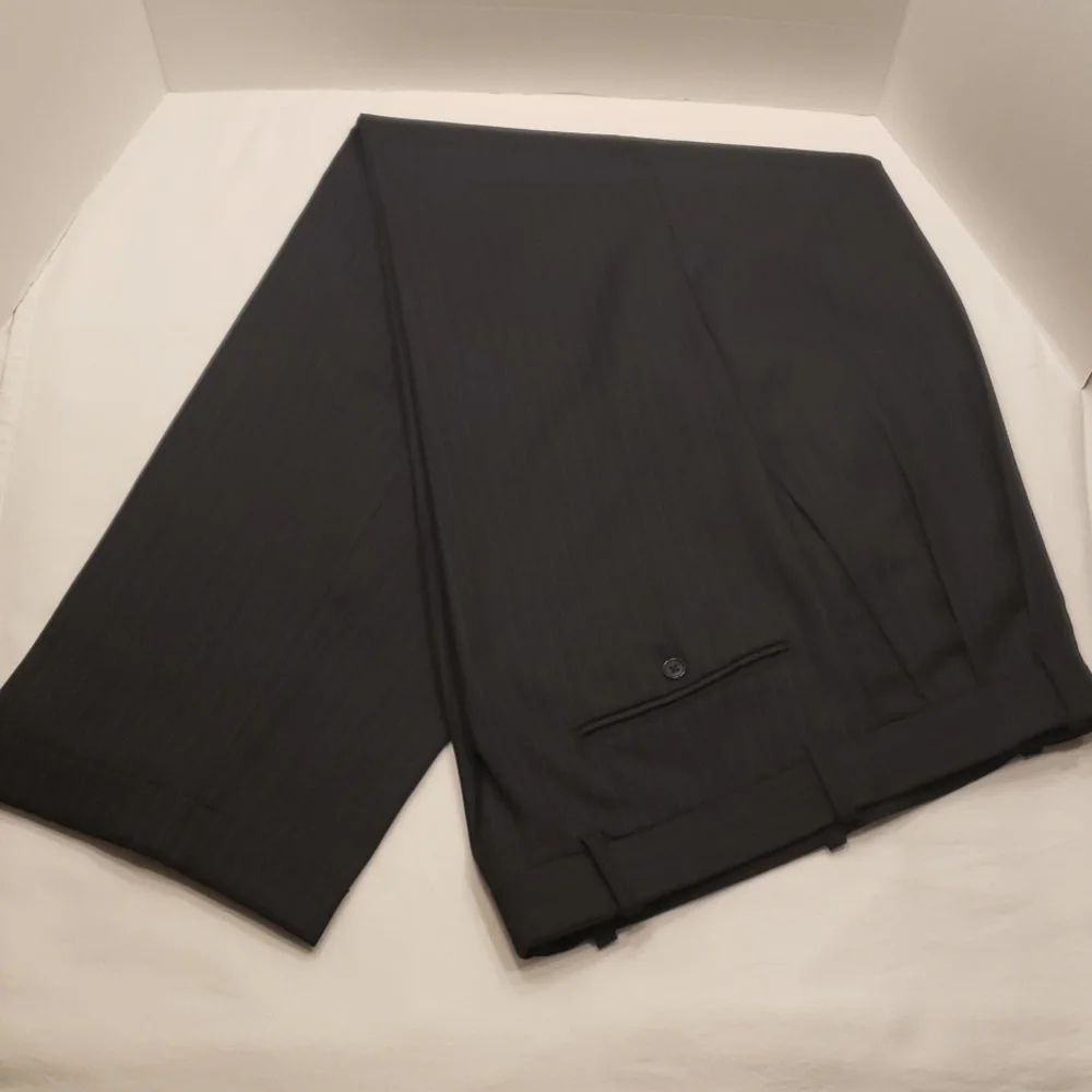 John Claredon's Poly/Wool‎ Blend Pinstripe Men's Suit